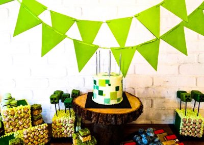 Green themed party cake